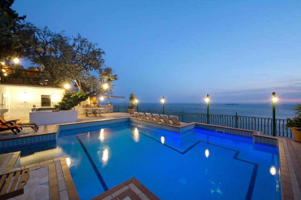 Villa Oliviero Positano Værelse billede